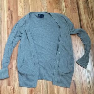 American Eagle cardigan with pockets